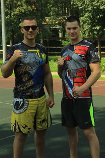 九游体育官网-球队体能结构是否影响教练使用首发与替补分布计划，足球队拉体能